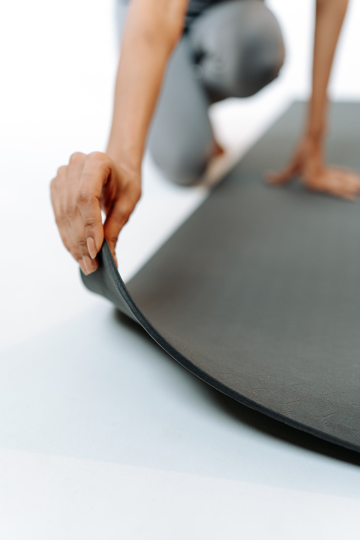 DHYANA YOGA BASIC + YOGA MAT 6 MM